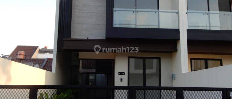 Dijual Cepat Rumah Brandnew Metland Puri 1