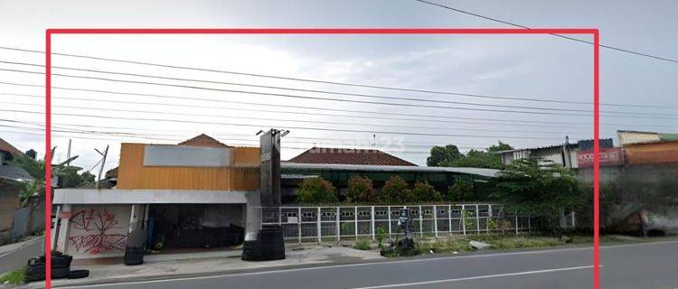 Rumah Dan Bangunan Komersil Pinggir Jalan Raya Strategis 1