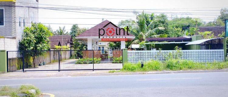 Rumah Luas dan Usaha Resto Pinggir Jalan Raya Boyolali 1