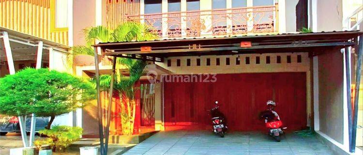 Rumah Cluster Mewah 2 Lantai Fasilitas Kolam Renang Perumahan 1