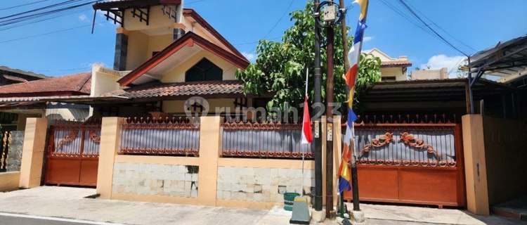 Spacious Solo City House Good Livable Near Manahan Stadium 1