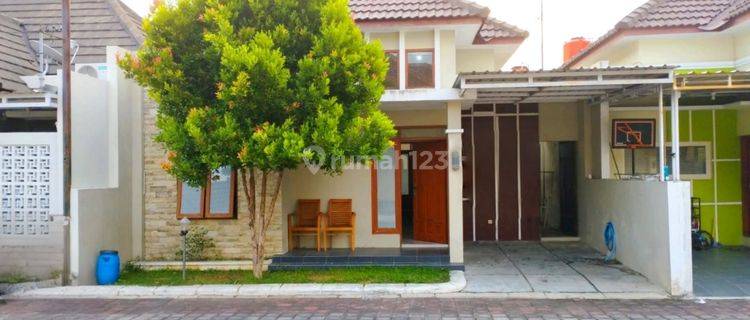 Rumah Cluster Cantik Akses Lebar One Gate 1