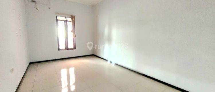 For Rent Rumah Cantik Modern di Mekar Wangi 1