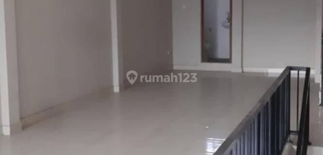 For Rent Ruko di Daerah Ramai Strategis di Cikutra 1