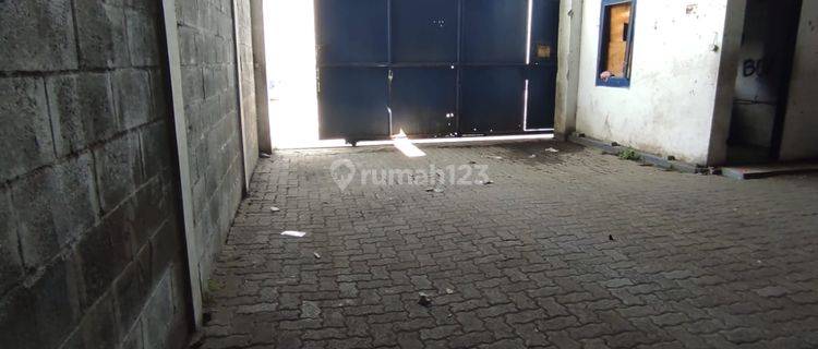 For Rent Gudang di Sayap Taman Kopo Indah Burujul 1