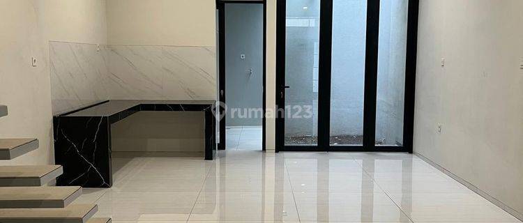 Di Jual Rumah Baru Siap Huni Di Kembar  1