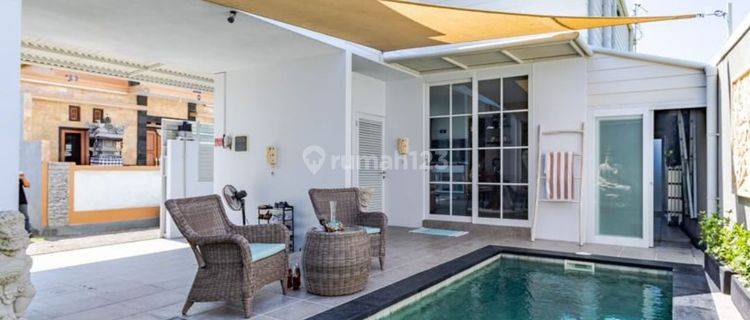 Freehold Villa 2 Bedrooms Furnished With Ricefield View In Ketewel Gianyar 1