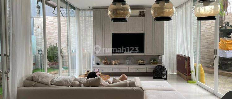 Villa Seminyak Bali 210m2 Mewah Furnished Siap Huni! 1