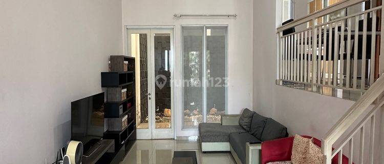 Rumah Permata Buana Depan Taman 2.5 Lantai (144 m2) 1