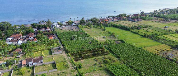 Dijual Tanah Kavling Dekat Komplek Villa di Pantai Dencarik Buleleng 1