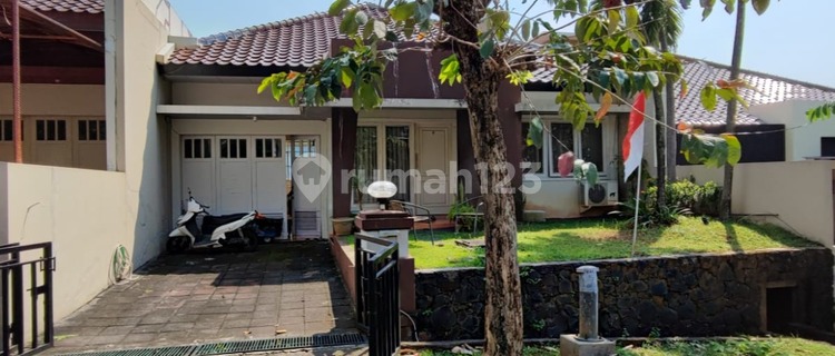 Rumah Bagus Strategis di Cluster Amarilis Candigolf 1