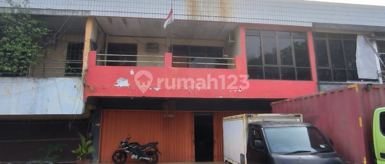 Ruko Siap Pakai di Kawasan Ramai Premium di Puri Anjasmoro 1