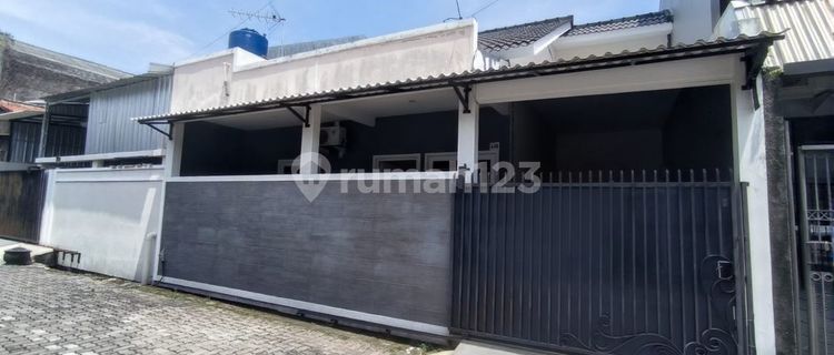 RUmah Premium Siap Huni Strategis di Selomas Timur 1