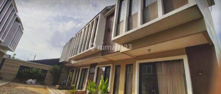 Dijual Rumah The Mansion Park Cipadu Jaya Tangerang 1