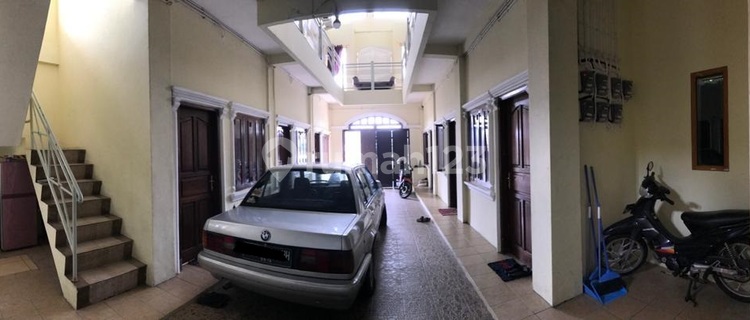 For Rent House in Tebet Timur, South Jakarta 1