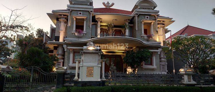 RUMAH ELLEGANT LUXURIOUS DESIGN “Graha Famili” 1