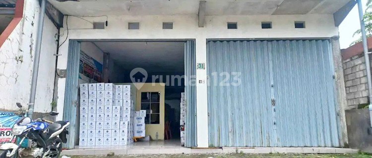 For Rent: Spacious Commercial Building/Retail Space in Arjowinangun, Kedungkandang, Malang 1