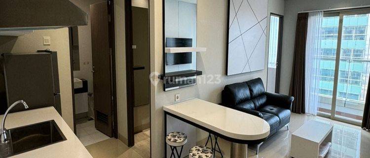 Disewakan Apartemen Praxis Pusat Kota Surabaya 2 Bedroom  1