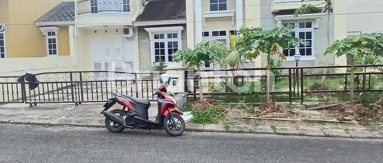 RUMAH 2 LANTAI SIAP HUNI COCOK UNTUK MES ATAU KANTOR DI PERUMAHAN ELIT BALIKPAPAN BARU 1