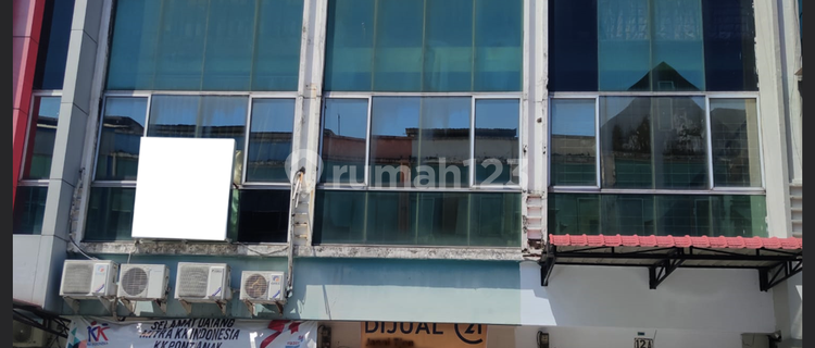 Shop House with a Strategic Location at Pontianak Mall 1