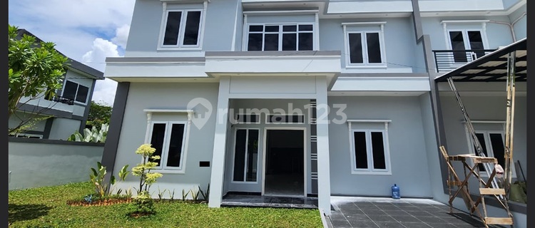 Two-Storey Type 220 House on Jalan Karya Tani 1