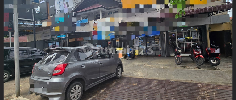 Ready-to-Use Business Ruko on Pancasila Street Side 1