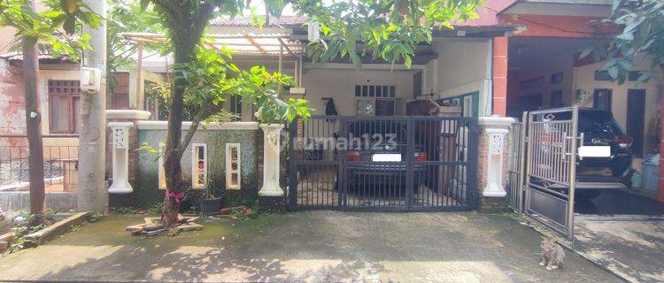 9749 Jual Rumah di Grand Depok City Dekat Stasiun Free Kpr 1