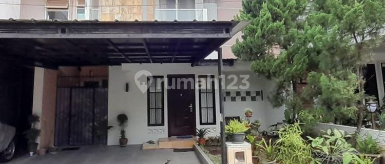 Land Area 128 East-Facing House 7 Minutes to Trans Studio Mall Cibubur J-34450 1