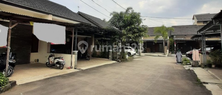 For Sale Beautiful Minimalist House in Pasteur, Bandung 1
