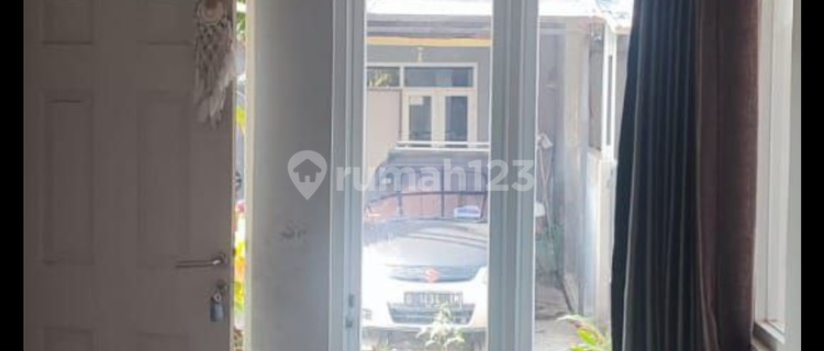 For sale quickly minimalist house in Buah Batu. 1