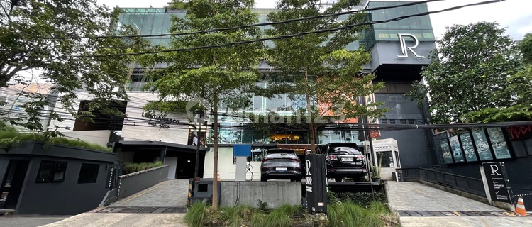 Ruang Usaha Lantai 2 di Gajahmungkur. Cocok Kantor / Padel Store 1