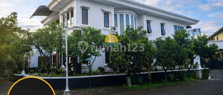 Turun Harga Rumah Mewah. Sangat Luas. Graha Taman Bunga Bsb City. Siap Huni 1