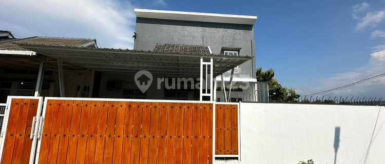 Rumah Baru Dekat Undip Di Tembalang. Ada View. Full Granit 1