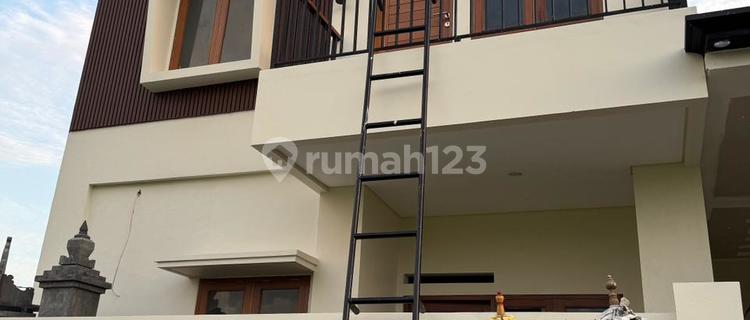 Rumah Baru Minimalis Modern 2 Lantai Kamar Tidur 3 Dekat Mall Living World Di Denpasar Rumah Bagus di Jl. Jaya Pangus No. 1, Peguyangan Kangin, Denpasar Utara, Kota Denpasar, Bali, Indonesia, 80115, Denpasar Utara 1