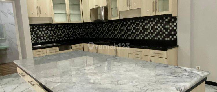 Best dealRumah di Villa taman telaga citraland Bagus 1