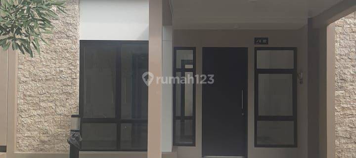 Rumah cantik di podomoro golf view cimanggis siap huni 1