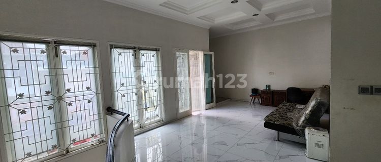 Jual Cepat Rumah Bagus Di Taman Grisenda 1