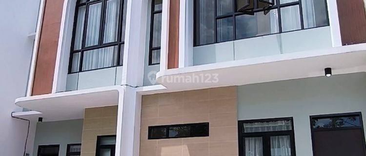 Rumah Baru Dalam Cluster Modern Minimalis Di Ciwastra 1