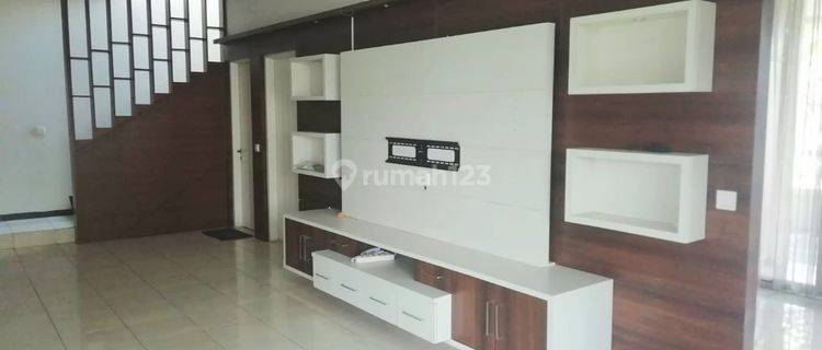 Disewa Rumah Siap Huni Kota Baru Parahyangan 1