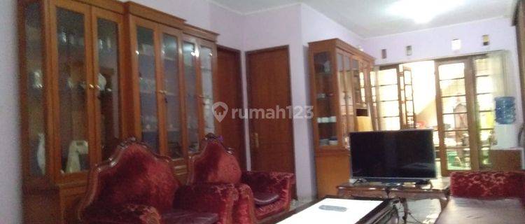 Dijual Rumah Nyaman 2 Lantai Komplek Arcamanik 1