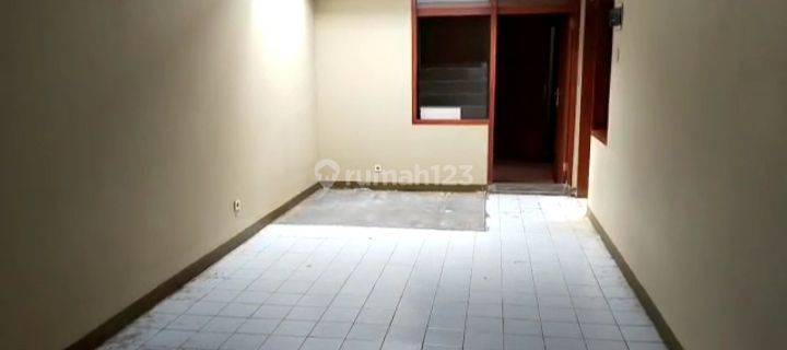 Disewakan Rumah Siap Huni Komplek Sukaluyu Cocok Untuk Kantor 1