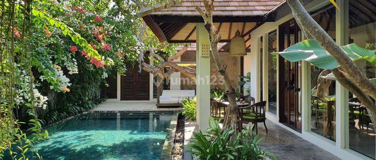 Dijual Cepat Honeymoon Villa Sisi Pantai Purnama Gianyar Bali 1