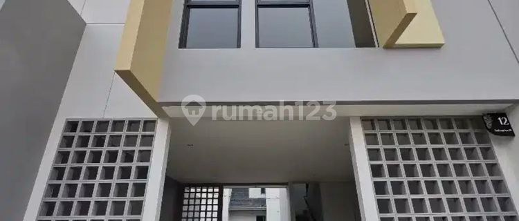 New Modern Minimalist House Podomoro Park 1