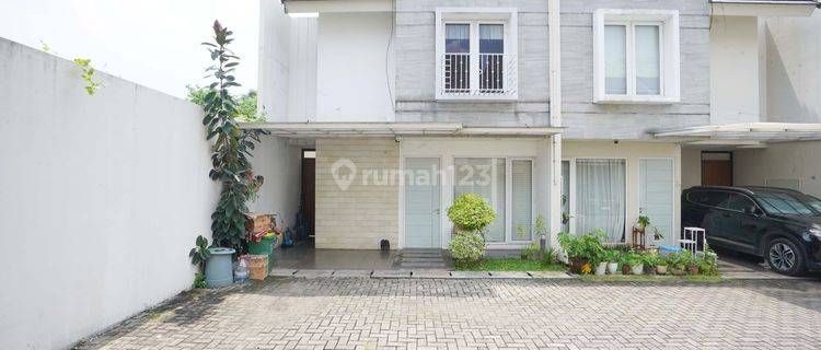 Rumah Cantik 2 Lt dekat Bintaro Plaza Harga Nego Siap Huni J21993 1