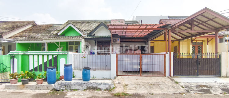 Rumah SHM Strategis 9 Menit ke Living World Alam Sutera Dibantu KPR J-37312 1