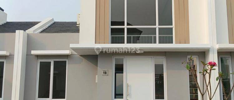 Disewakan rumah baru paramount petal di Jalan raya curug, paramount petal, cukang galih 1