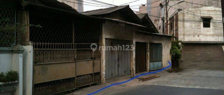 Dijual Cepat Rumah Hitung Tanah di Jalan Duri Selatan, Tambora, Jakarta Barat 1