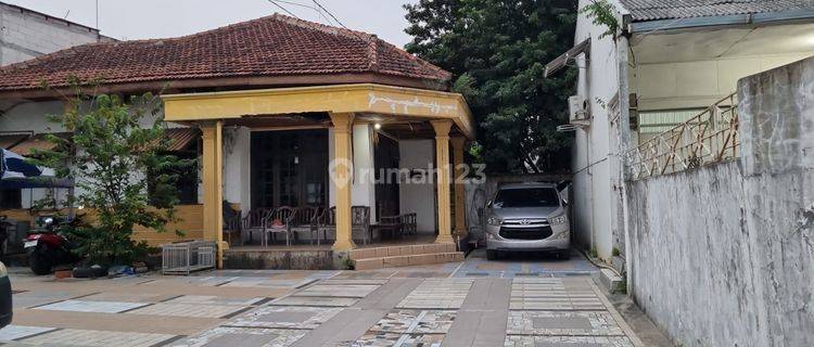 Rumah Hitung Tanah di Jalan Bojong Raya, Cengkareng, Jakarta Barat 1