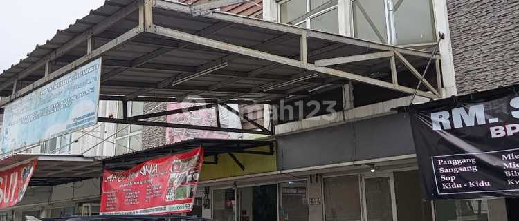 Commpark Shophouse, Kota Wisata Cileungsi, Bogor, West Java. 1