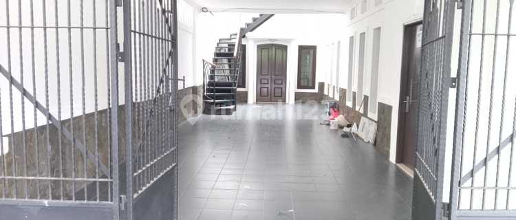 Disewakan Rumah Besar Siap Huni Di Menteng Jakarta Pusat 1